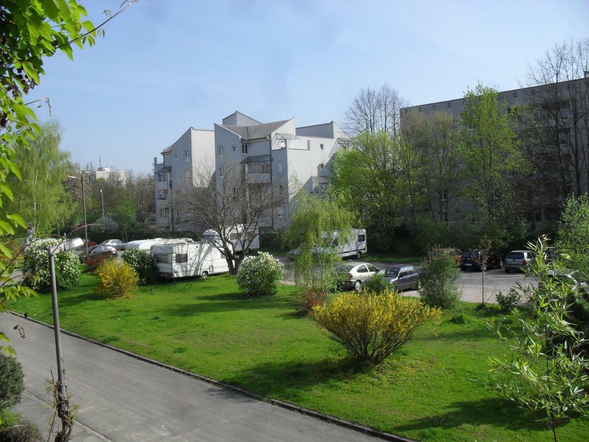 Ambiente In Karlsruhe City Exterior photo